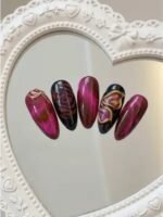 No es magia, es técnica y el imán correcto ✨🧲 Ya que no todos los imanes hacen lo mismo, hoy te enseñamos distintas ideas para recrear con estos 4 tipos de imanes 💖 ¡Guarda este reel para tu próxima práctica! ✨💚 #NailTrends #CatEyeEffect #UñasBrillantes #ManicuraPro #NailInspo