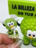 ¡Estamos de fiesta! 🥳✨ Siete años creando juntos. Esta semana celebramos el aniversario de Cherimoya, 7 años de historias, de color y de profesionalismo. Gracias a cada uno de ustedes por elegirnos y permitirnos ser parte de su arte cada día. La increíble y talentosa @💖LYA NAILS PERÚ💖 se une a esta celebración con este diseño especial. 💅💖 ¡Déjanos un "🎂" en los comentarios si has sido parte de esta trayectoria! #Cherimoya7Aniversario #Cherimoyaperu #NailArt #chmanicura #cherilovers