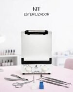 Lleva la bioseguridad de tu mesa al siguiente nivel! ✨🛡️ Te presentamos el nuevo Kit Esterilizador Cherimoya, una solución integral para garantizar herramientas libres de bacterias y un servicio de lujo. Este kit premium incluye todo lo que necesitas para un protocolo de limpieza impecable: ✅ Horno Esterilizador: El corazón de tu cabina para una desinfección total.  ✅ Herramientas de Precisión: Corta cutícula alicate, tijera extra fina curva y cureta podológica.  ✅ Preparación Perfecta: Repujador doble (clásico y punta reforzada) para un trabajo limpio.  ✅ Finalizado Pro: Brocas Olivo y Flame. 🛒 ¡Consíguelo ahora en nuestra web www.cherimoya.pe! #Cherimoya #NailCare #Bioseguridad #chmanicura #ManicuraProfesional